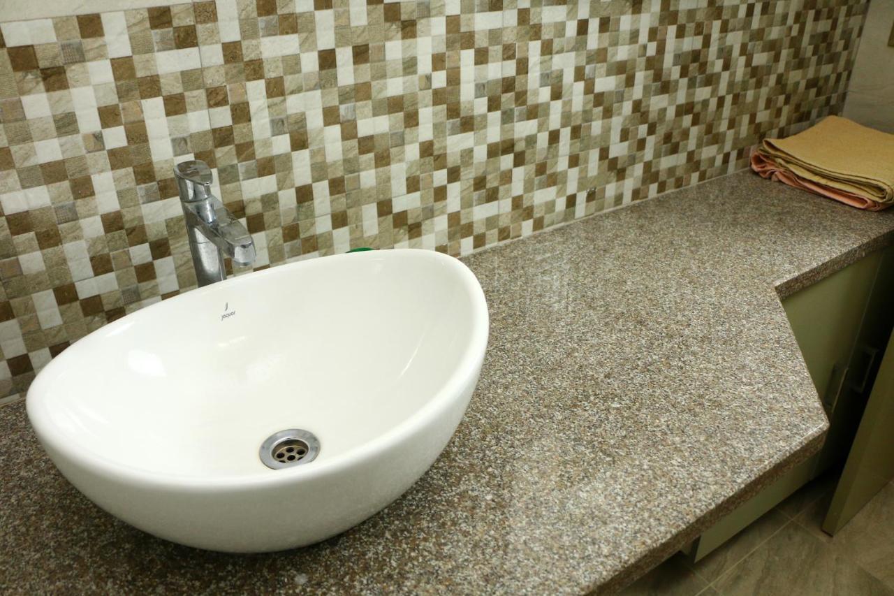 Penthouse 2Bhk With Bathtub And Terrace Villa Pondicherry Luaran gambar